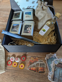 "Around the world" box