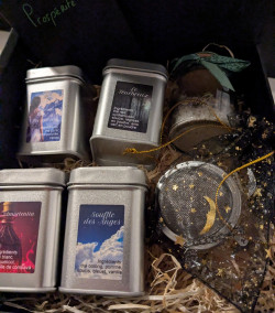 copy of “Beautiful Sassenach” box set